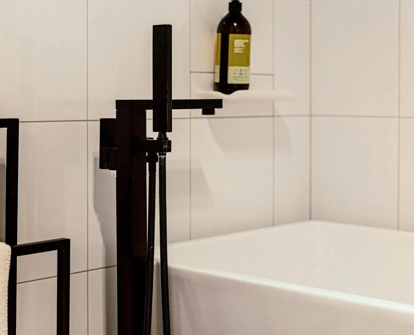 Halifax Muse Pet Friendly Townhouse Villa Adelaide